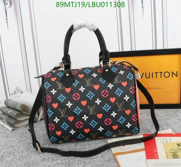 Louis Vuitton AAA+ Replica Game On Speedy Bandouliere Bag LBU0113083648