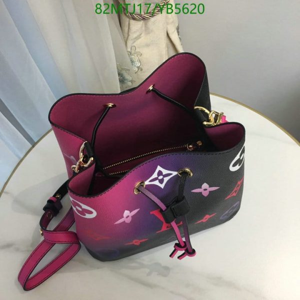 Louis Vuitton AAA+ Replica Giant Neonoe Bag YB56205987463