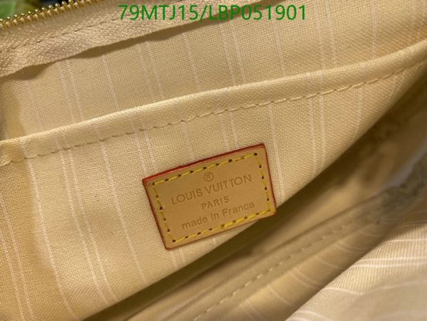 Louis Vuitton AAA+ Replica Giant Pochette Accessoires Bag LBP0519015349