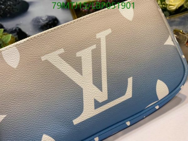 Louis Vuitton AAA+ Replica Giant Pochette Accessoires Bag LBP0519015349