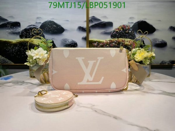 Louis Vuitton AAA+ Replica Giant Pochette Accessoires Bag LBP0519015349