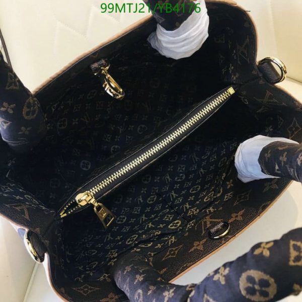 Louis Vuitton AAA+ Replica Grand Palais Bag YB41768745210