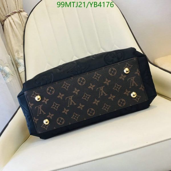 Louis Vuitton AAA+ Replica Grand Palais Bag YB41768745210