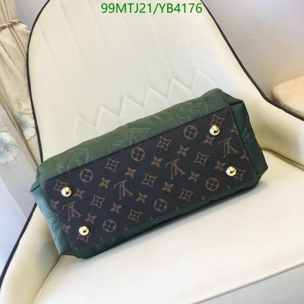 Louis Vuitton AAA+ Replica Grand Palais Bag YB41768745210