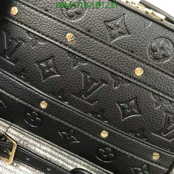 Louis Vuitton AAA+ Replica Handle Trunk LB12315761238