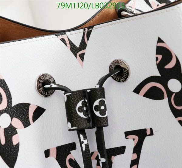 Louis Vuitton AAA+ Replica Hot Springs Vernis Leather Backpack Black/White  LB03291554328