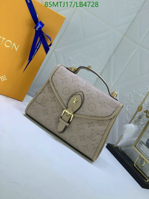 Louis Vuitton AAA+ Replica Ivy Pochette Metis Shoulder Bag LB47284973197