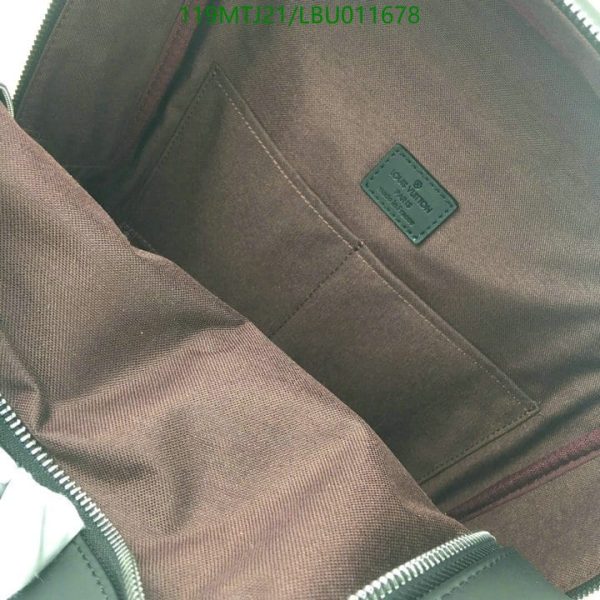 Louis Vuitton AAA+ Replica Josh Backpack LBU0116785016