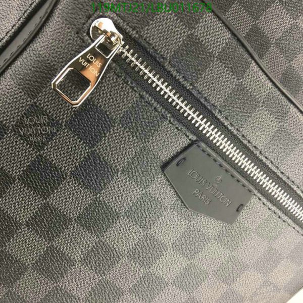 Louis Vuitton AAA+ Replica Josh Backpack LBU0116785016