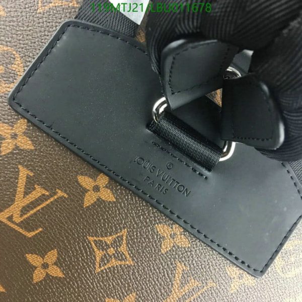 Louis Vuitton AAA+ Replica Josh Backpack LBU0116785016