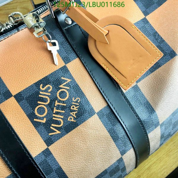 Louis Vuitton AAA+ Replica Keepall Bandouliere Bag Giant Damier Graphite LBU0116864026