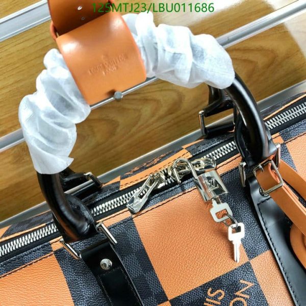 Louis Vuitton AAA+ Replica Keepall Bandouliere Bag Giant Damier Graphite LBU0116864026