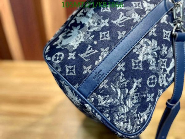 Louis Vuitton AAA+ Replica Keepall Bandouliere Bag KB38662546789