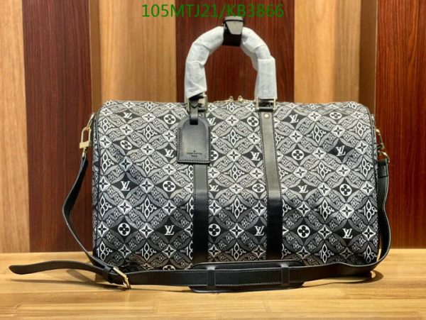 Louis Vuitton AAA+ Replica Keepall Bandouliere Bag KB38662546789