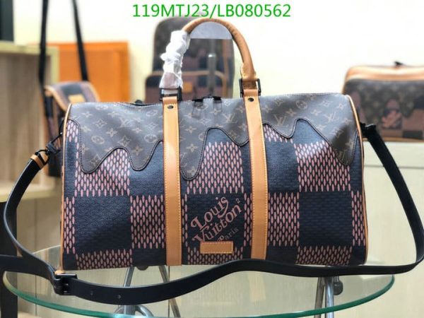 Louis Vuitton AAA+ Replica Keepall Bandouliere Bag LB08056254890