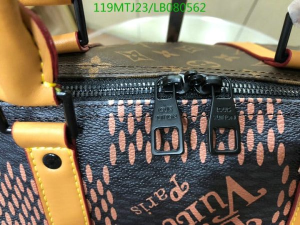 Louis Vuitton AAA+ Replica Keepall Bandouliere Bag LB08056254890