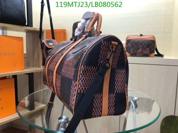 Louis Vuitton AAA+ Replica Keepall Bandouliere Bag LB08056254890