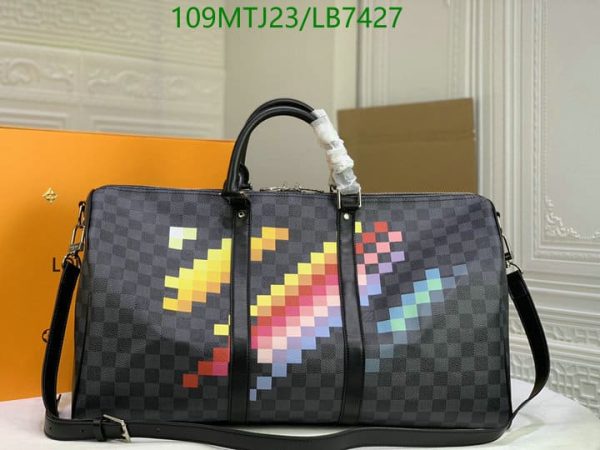 Louis Vuitton AAA+ Replica Keepall Bandouliere Bag LB74278942678