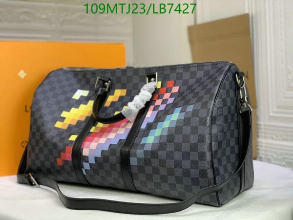 Louis Vuitton AAA+ Replica Keepall Bandouliere Bag LB74278942678