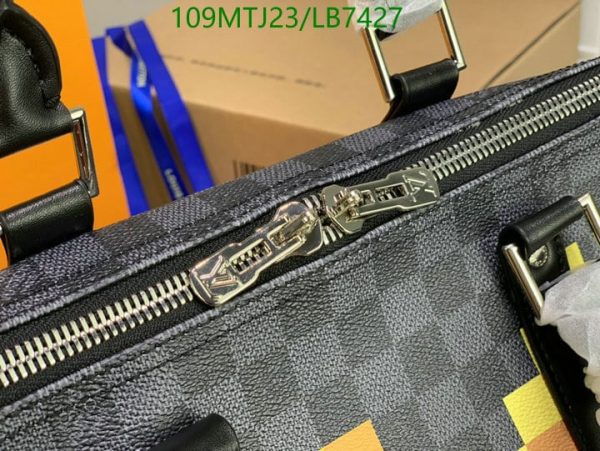 Louis Vuitton AAA+ Replica Keepall Bandouliere Bag LB74278942678