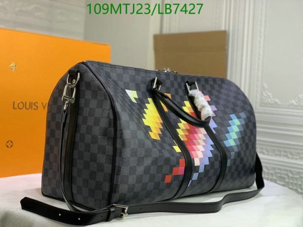 Louis Vuitton AAA+ Replica Keepall Bandouliere Bag LB74278942678