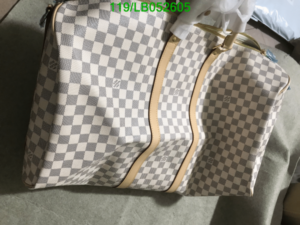 Louis Vuitton AAA+ Replica Keepall Bandouliere Damier Azur Bag LB105260557132