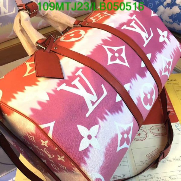 Louis Vuitton AAA+ Replica Keepall Bandouliere Escal Backpack LB05051651793