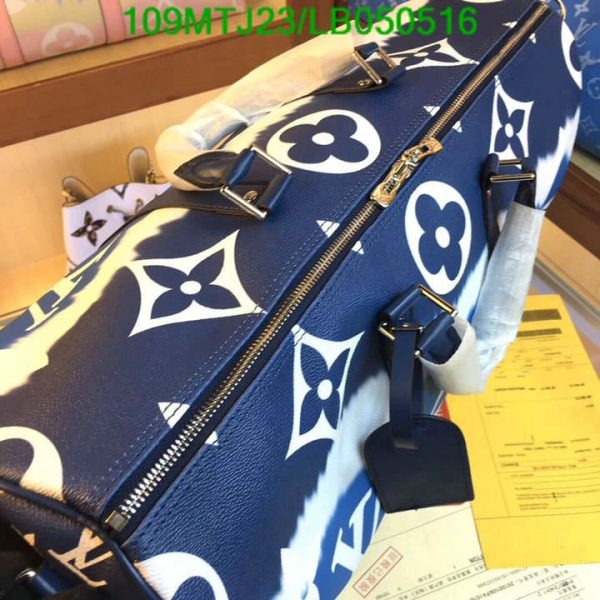 Louis Vuitton AAA+ Replica Keepall Bandouliere Escal Backpack LB05051651793