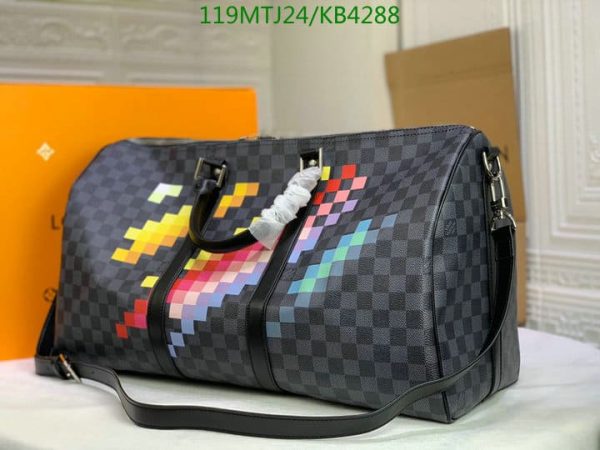 Louis Vuitton AAA+ Replica Keepall Bandouliere Heritage KB42886538654