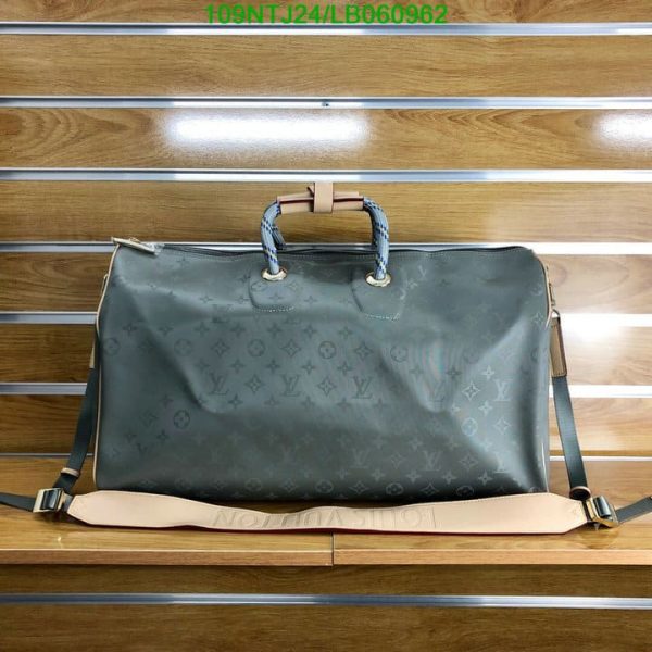 Louis Vuitton AAA+ Replica Keepall Bandouliere Titanium Grey LB06096257891