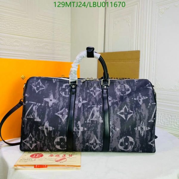 Louis Vuitton AAA+ Replica Keepall Cloth Travel Bag LBU0116705031