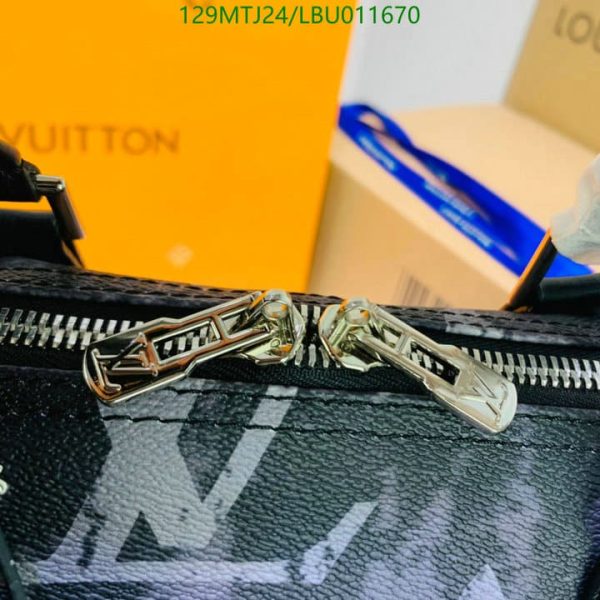 Louis Vuitton AAA+ Replica Keepall Cloth Travel Bag LBU0116705031