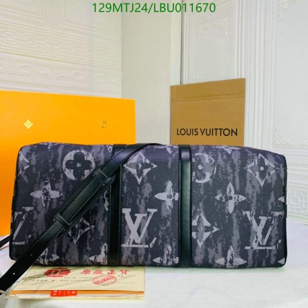 Louis Vuitton AAA+ Replica Keepall Cloth Travel Bag LBU0116705031