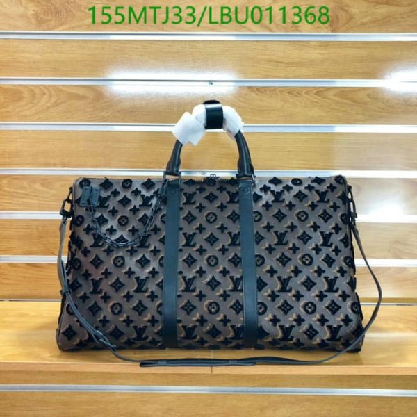 Louis Vuitton AAA+ Replica Keepall Triangle Bandouliere LBU0113685039