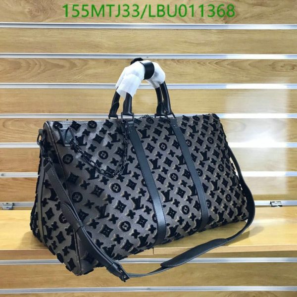 Louis Vuitton AAA+ Replica Keepall Triangle Bandouliere LBU0113685039