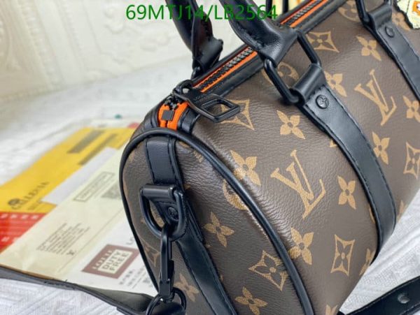 Louis Vuitton AAA+ Replica Keepall XS LB25648541269