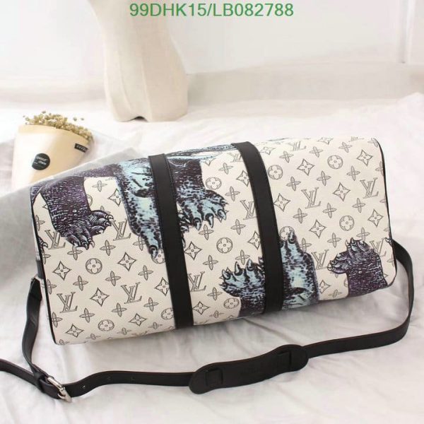 Louis Vuitton AAA+ Replica Keepall cloth travel bag LB08278875013