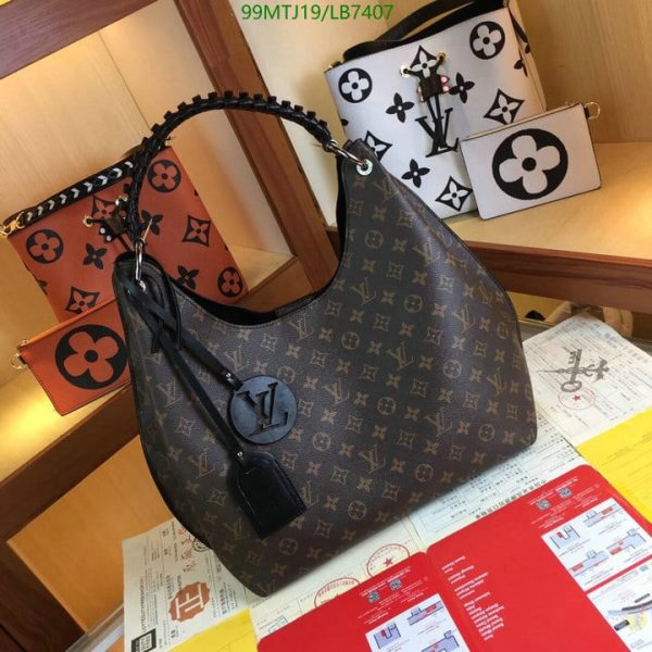 Louis Vuitton AAA+ Replica Ladies Handbag LB74072586458