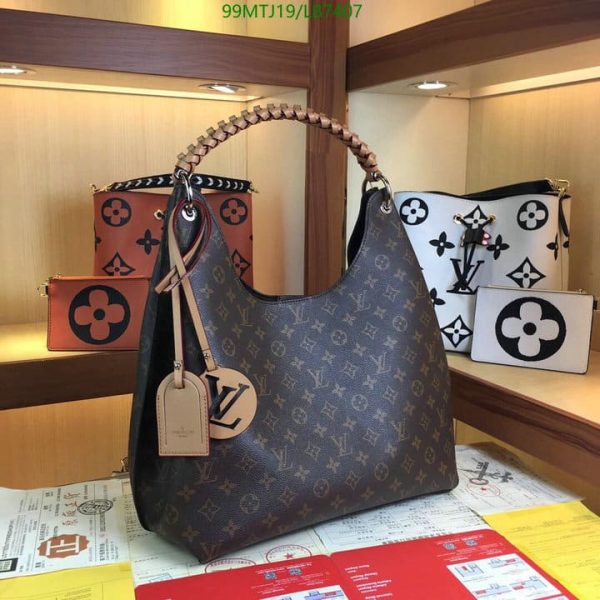 Louis Vuitton AAA+ Replica Ladies Handbag LB74072586458