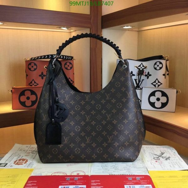 Louis Vuitton AAA+ Replica Ladies Handbag LB74072586458