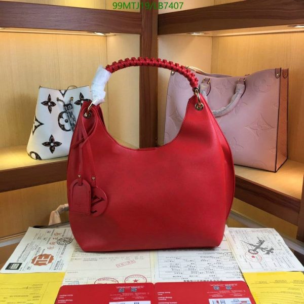 Louis Vuitton AAA+ Replica Ladies Handbag LB74072586458