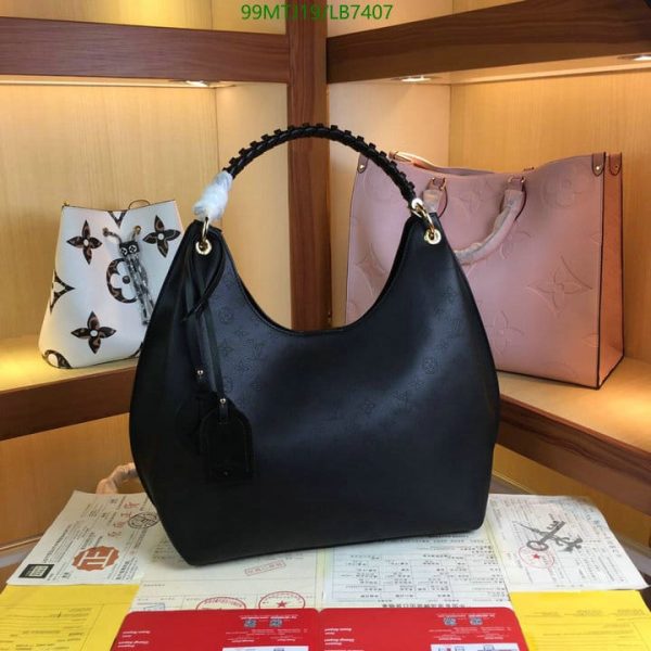 Louis Vuitton AAA+ Replica Ladies Handbag LB74072586458