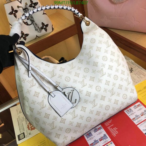 Louis Vuitton AAA+ Replica Ladies Handbag LB74072586458