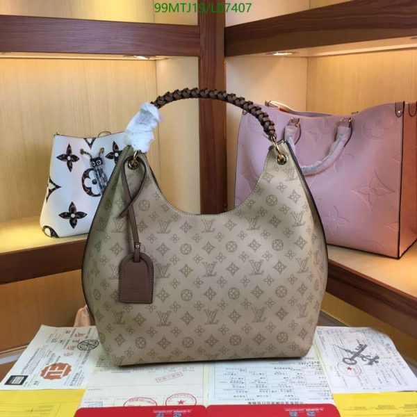 Louis Vuitton AAA+ Replica Ladies Handbag LB74072586458