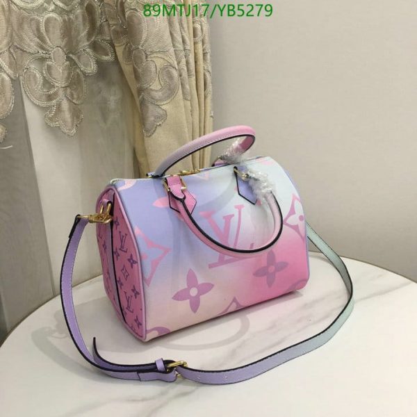 Louis Vuitton AAA+ Replica Lady Handbag  YB52792586458