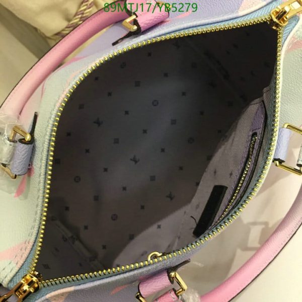 Louis Vuitton AAA+ Replica Lady Handbag  YB52792586458