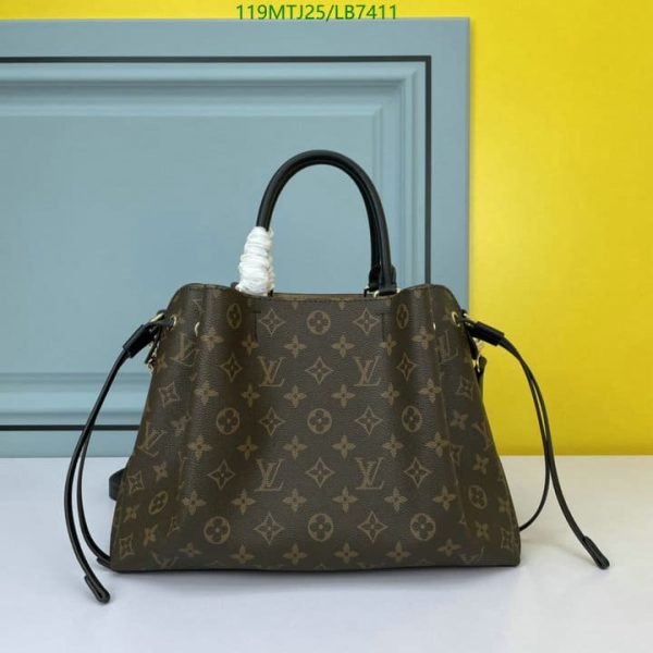 Louis Vuitton AAA+ Replica Leather handbag LB74118014695