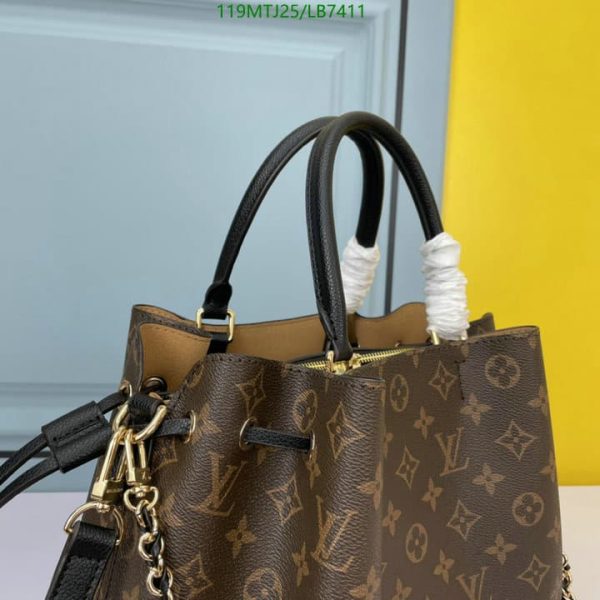 Louis Vuitton AAA+ Replica Leather handbag LB74118014695