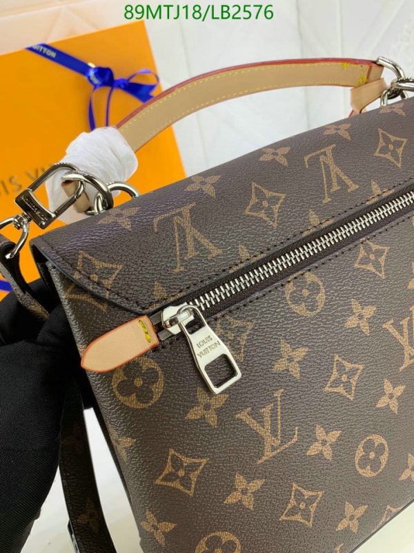 Louis Vuitton AAA+ Replica LockMe Satchel Bag LB25765712358