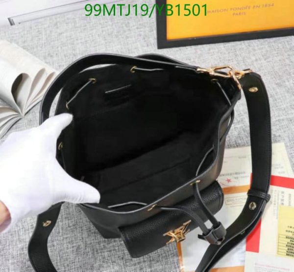 Louis Vuitton AAA+ Replica Lockme Bucket Black YB15016532876